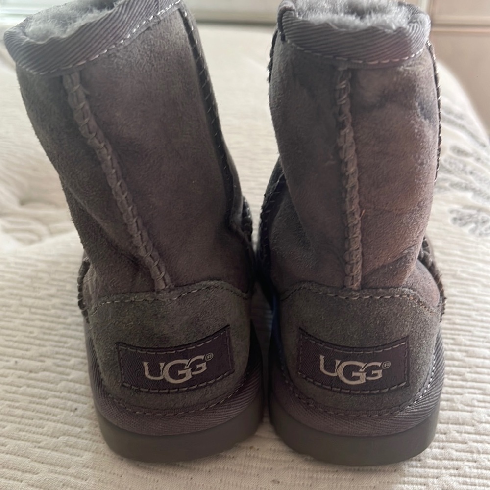 kids uggs